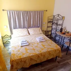  Bed & Breakfast Sa Casadina Italia