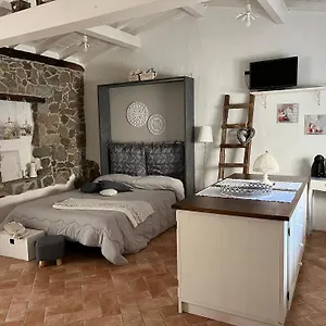  Bed & Breakfast Roseddu Italia