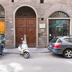 *** Affittacamere Paravia Italia