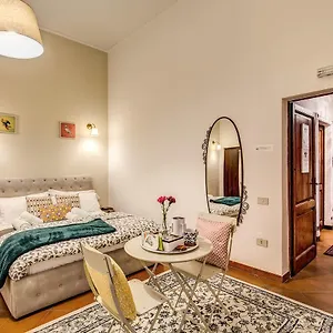 ** Affittacamere Aweshome Tower Garden Italia